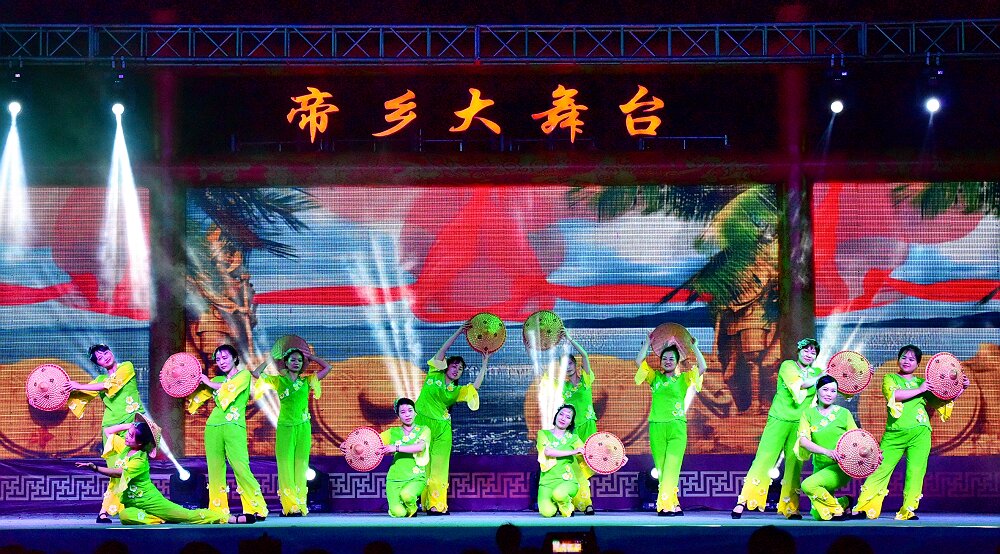 �赸����Ȫ��ˮ�����塷.jpg